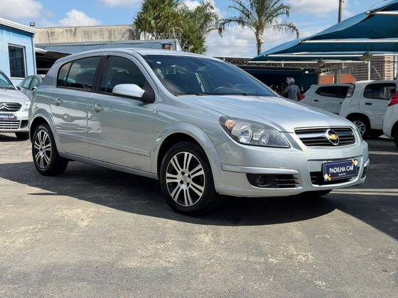 CHEVROLET VECTRA 2.0 MPFI GT HATCH 8V FLEX 4P MANUAL